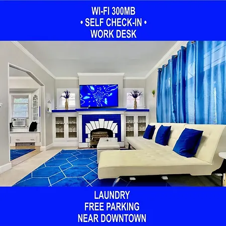 The Sapphire Haven - Your Old Brooklyn Oasis Awaits Families, Couples, Business Travelers Near Downtown With Parking, 300 Mb Wifi & Self Check-In